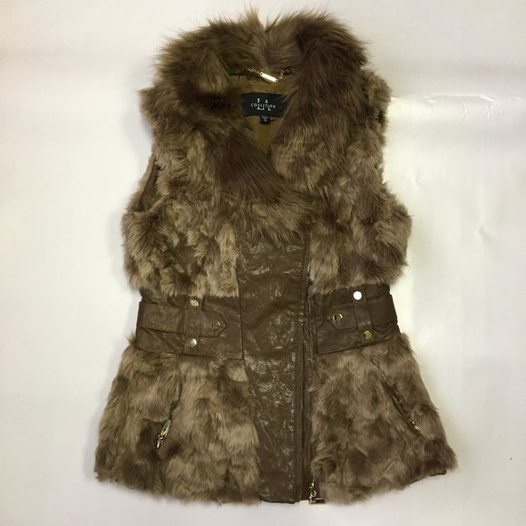 Jackets & Blazers - Faux fur vest with zipper